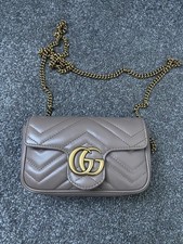 Gucci Marmont Flap Closure