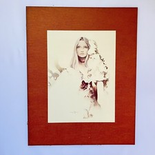 Sara Moon "Michelle"