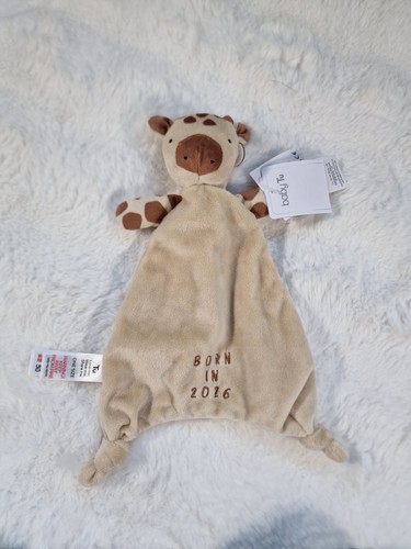 Sainsburys giraffe born - tu,