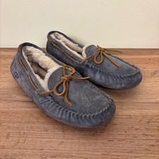 UGG Dakota Slipper Womens Size