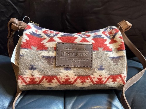 Pendleton nwt mountain majesty - nwt,