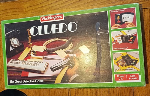Waddingtons cluedo board game - board,