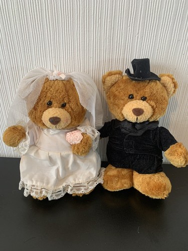 Vintage bride and - and, groom
