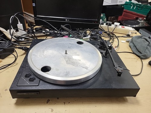 Rotel 855 turntable - -, needs