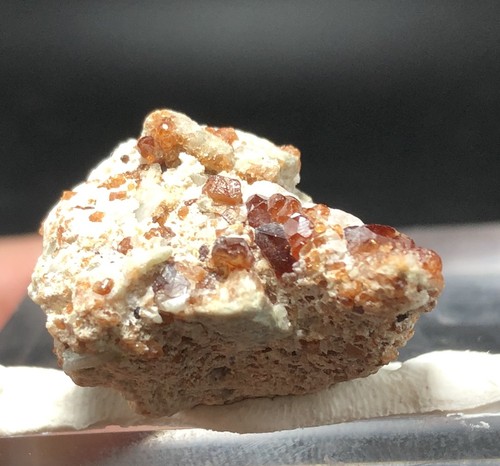 Hessonite garnet clustre - hessonite,