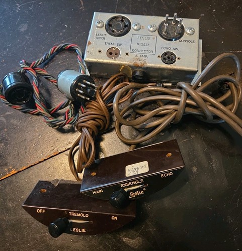 Leslie kit with - 2, moon