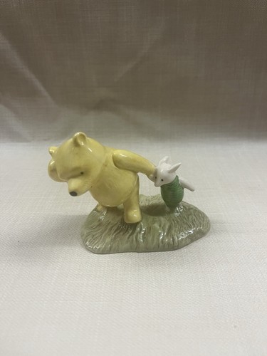 Royal doulton pooh - royal, "pooh