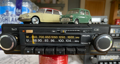 1970 car radio philips - radio,