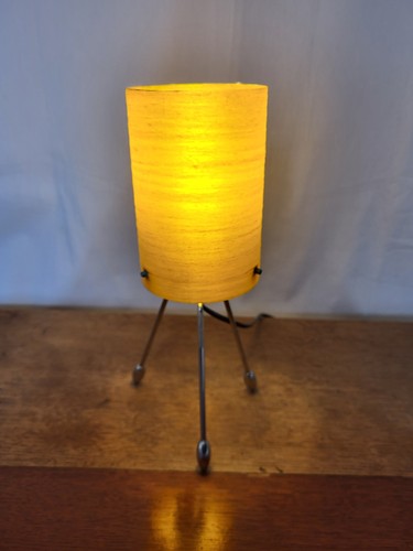 Mid century modern space age - mid-century,