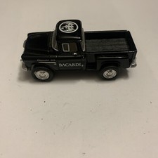 Kinsmart 64 scale model - -, 1:64