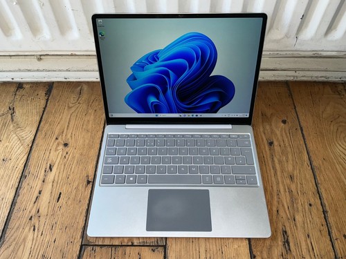 Microsoft surface laptop - surface, go