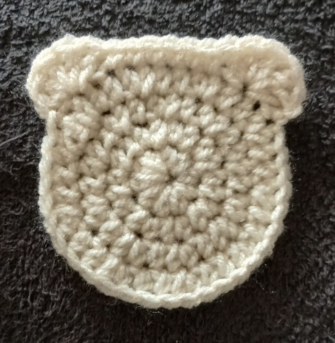 Handmade white yarn - white, animal