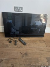 Panasonic 40”  Smart Tv