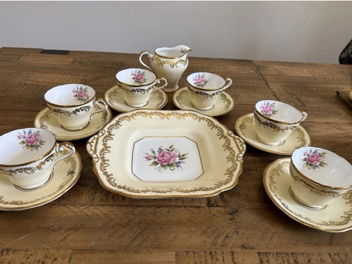 Aynsley tea set for - tea, 6