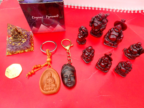 Buddhism joblot keyrings - =, 2