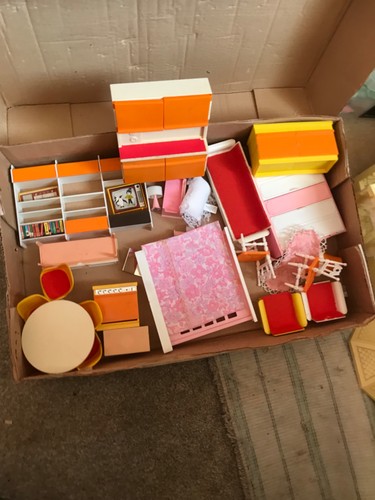 Vintage dolls house flair line - dolls,
