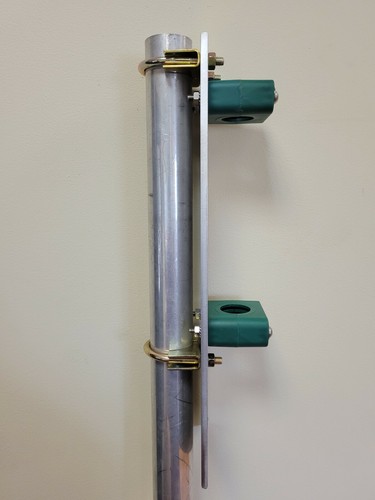 Vertical antenna mount - antenna,