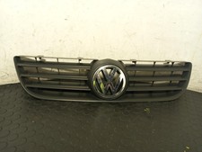 VOLKSWAGEN POLO GRILLE 9N3