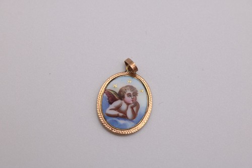 Antique gold and enamel cherub