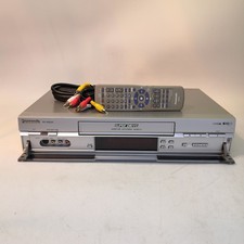 PANASONIC NV-HS830 S-Video Super VHS Cassette Player SUPER DRIVE & Remote 