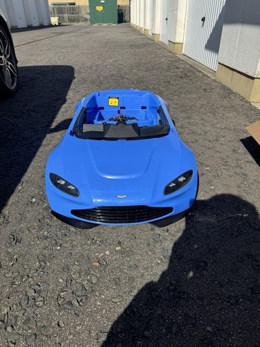 Brand new blue - brand,