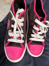 girls heelys size 3 uk unworn 