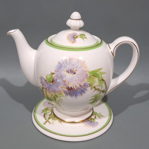 Royal doulton bone china - china, "