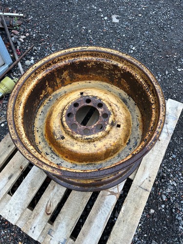 Ford wheel 555 digger - wheel,