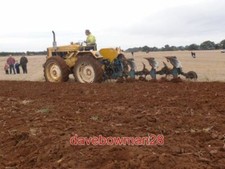 PHOTO  MUIR HILL TRACTOR AND