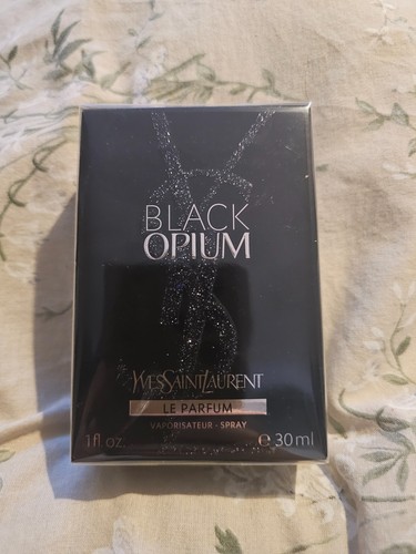 Yves saint laurent black opium - saint,