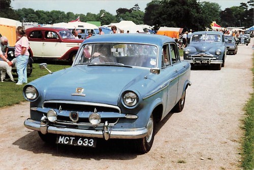 Vintage car photo - approx., x