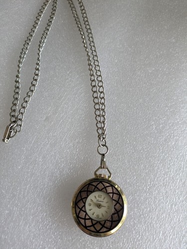 Vintage lucerne women gold - vintage,
