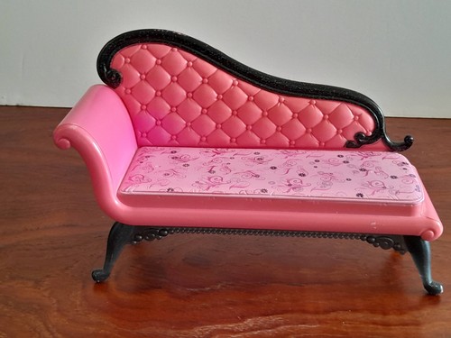 Mattel pink sofa chaise - ,