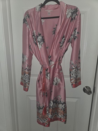 Nwot victoria secret pink - nwot,