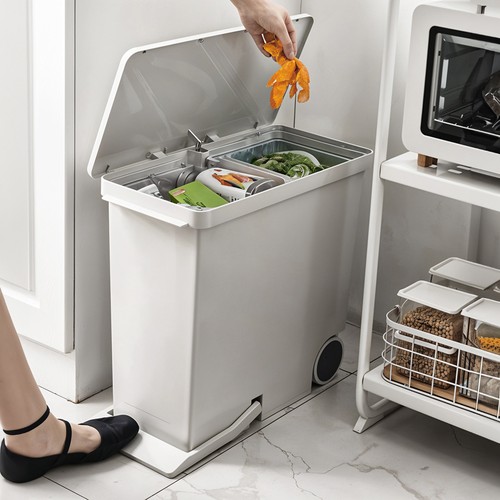 Pedal dustbin rolling - pedal,