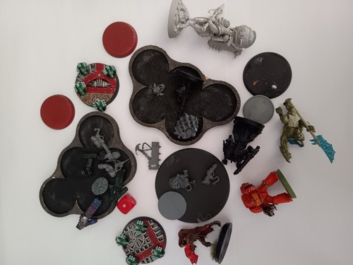 Warhammer assorted models and - assorted,