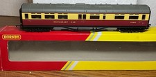 Hornby R.2795 Crimson & Cream