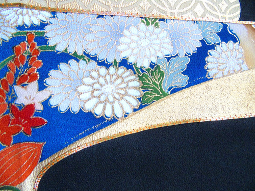Ayane embroidered golden - embroidered,