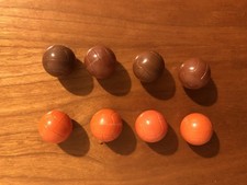 Subbuteo 8 Footballs smaller