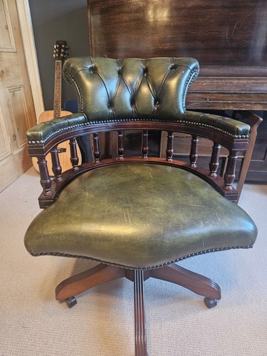 Green leather captain swivel - leather,