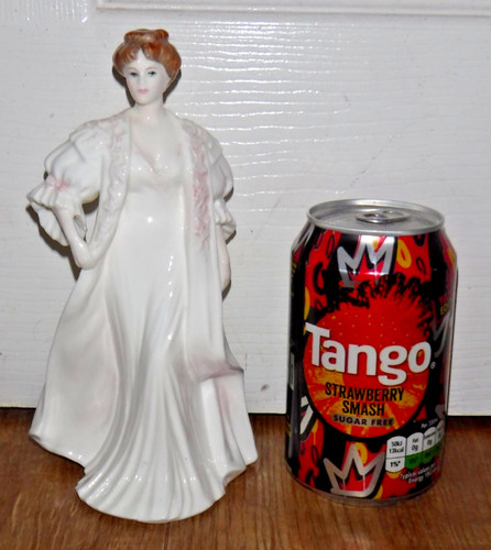 Coalport figurine chantilly - figurine,