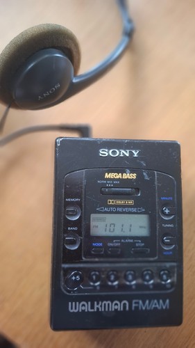 Sony walkman f2085 radio - sony,