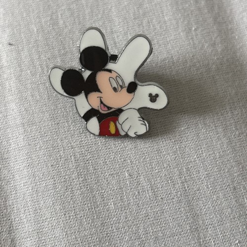 Mickey mouse hidden - hidden,