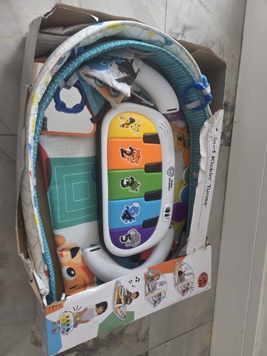 Baby einstein kickin - baby, tunes