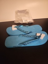  AVON  Flip Flops Turquoise
