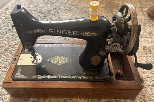 Singer vintage 1916 hand crank - singer,