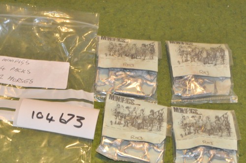 25mm medieval castings - medieval,