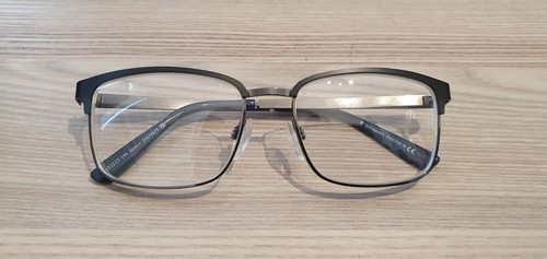 Specsavers isaac glasses - isaac+,