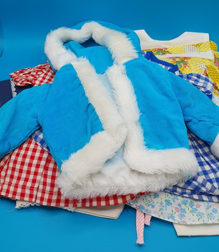 Large job lot vintage doll - job,
