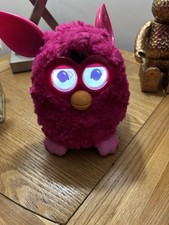 ***HASBRO 2012 FURBY HOT PINK